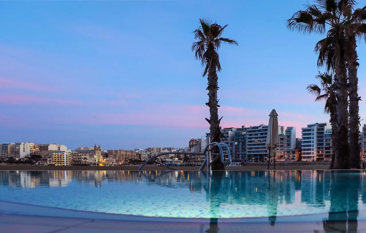 Cavalieri Art Hotel St. Julian's